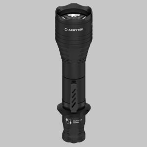 Latarka taktyczna Armytek Viking Pro – 2200 lm, ładowanie magnetyczne USB (zestaw)